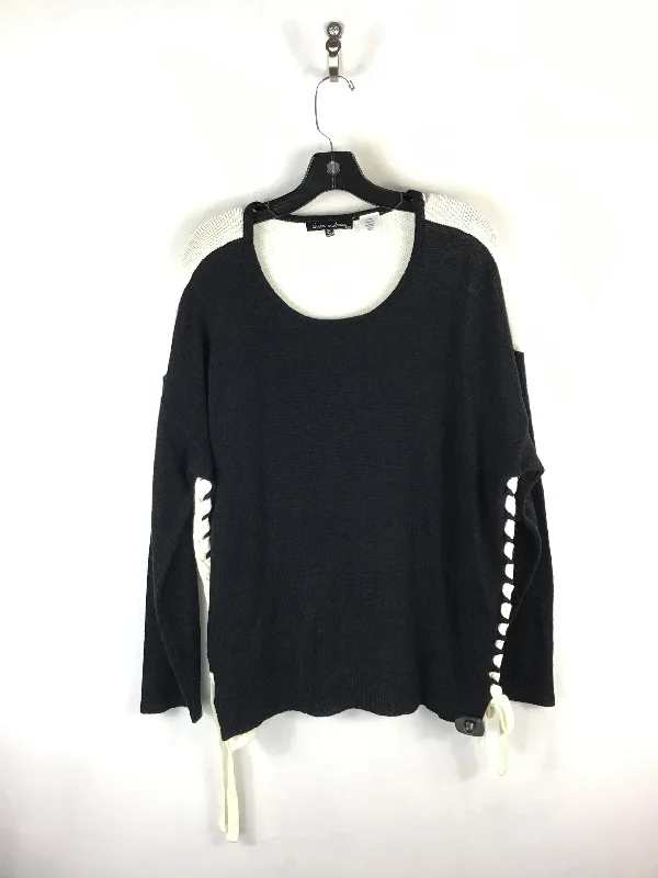 Suede women's sweaterSweater By Clothes Mentor In Black & Cream, Size: 3x