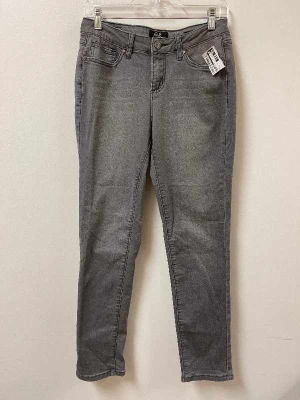 Light wash jeans for a casual vibeJeans Skinny By Earl Jean In Grey, Size: 6