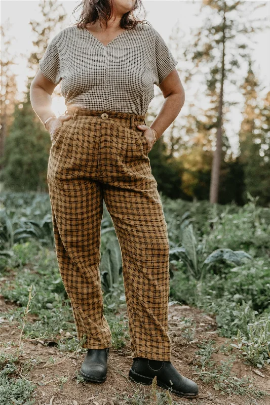 Bohemian women's shortsPerfect Pant in Brown Checker