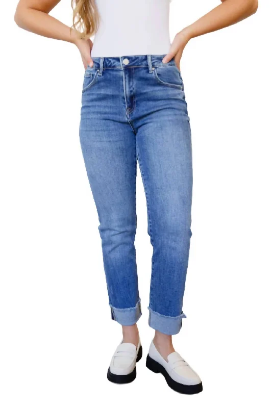 Jeans with button-fly closure for a classic styleHigh Rise Cuffed Straight Jeans In Medium Wash