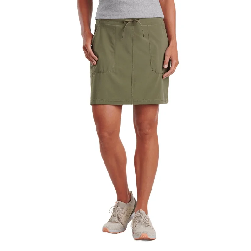 Easy-care women's pantsWomen's Vantage Skort In Sage