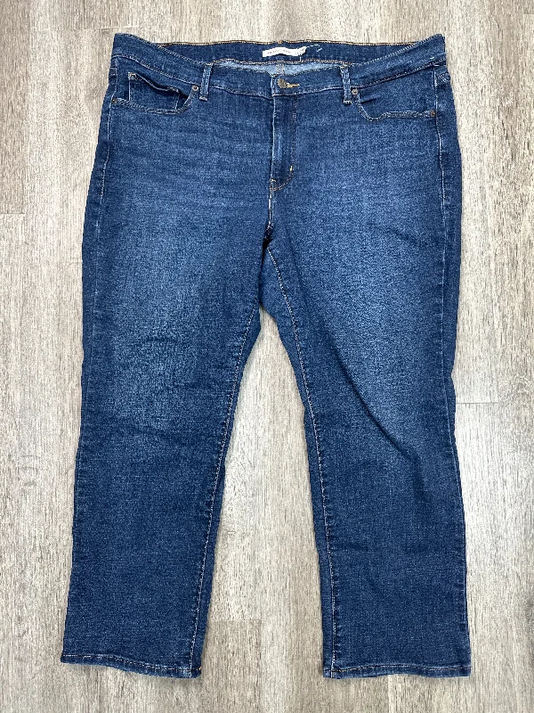 Indigo jeans with a classic denim hueJeans Straight By Levis In Blue Denim, Size: 20