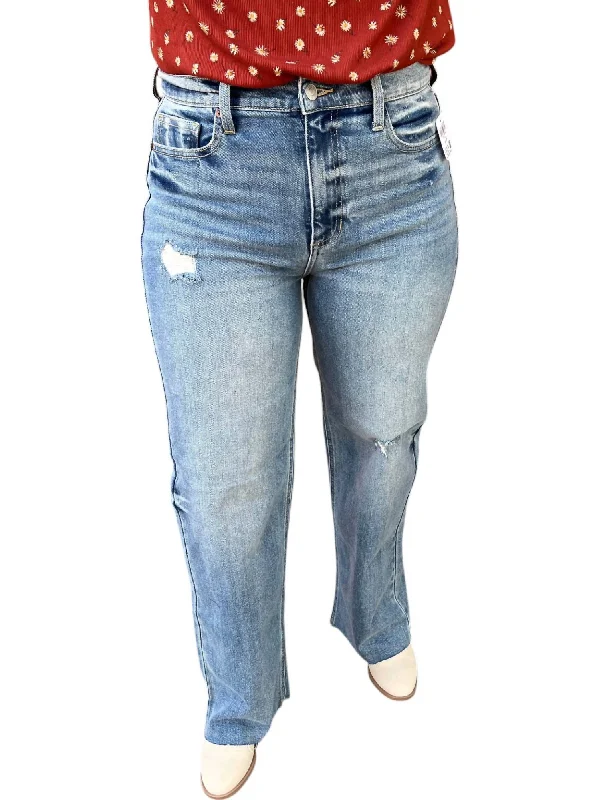 Jeans with a relaxed fit and subtle fading for everyday comfort and styleHigh Rise Straight Jeans In Medium Denim