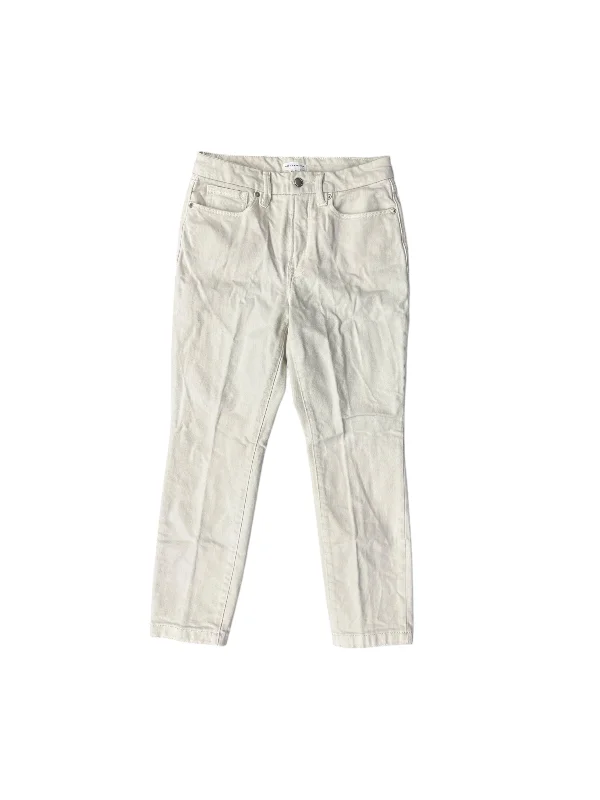 Jean shorts for warm weather stylingJeans Straight By Good American In Cream, Size: 6