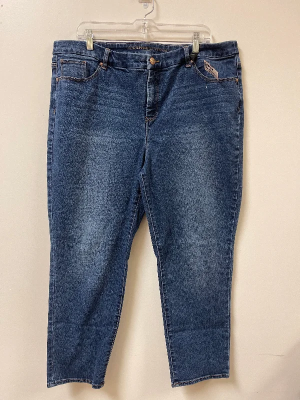 Skinny jeans with a cropped hem for a trendy lookJeans Straight By Chicos In Blue Denim, Size: 18