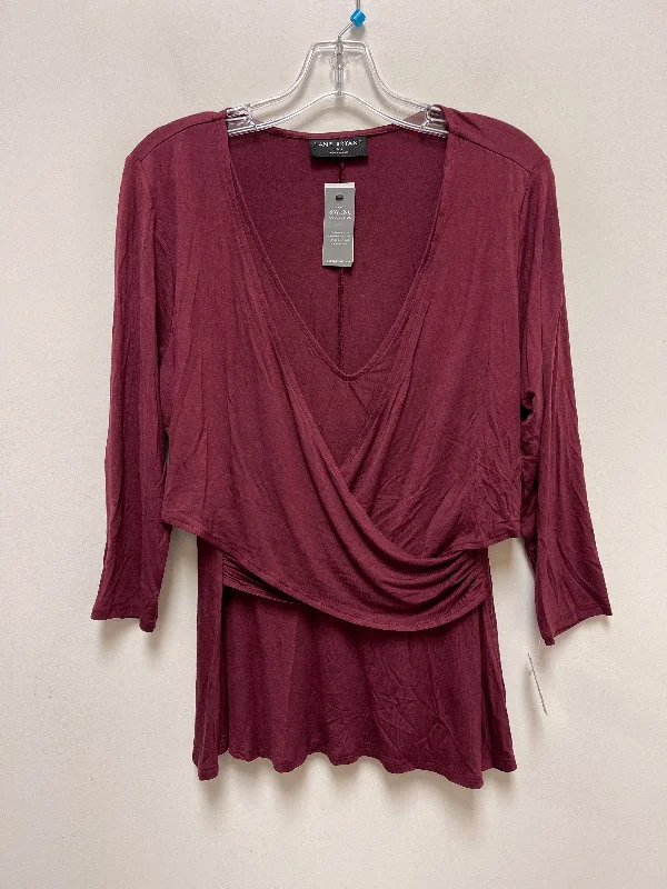 Solid color women's topsRed Top Long Sleeve Lane Bryant, Size L